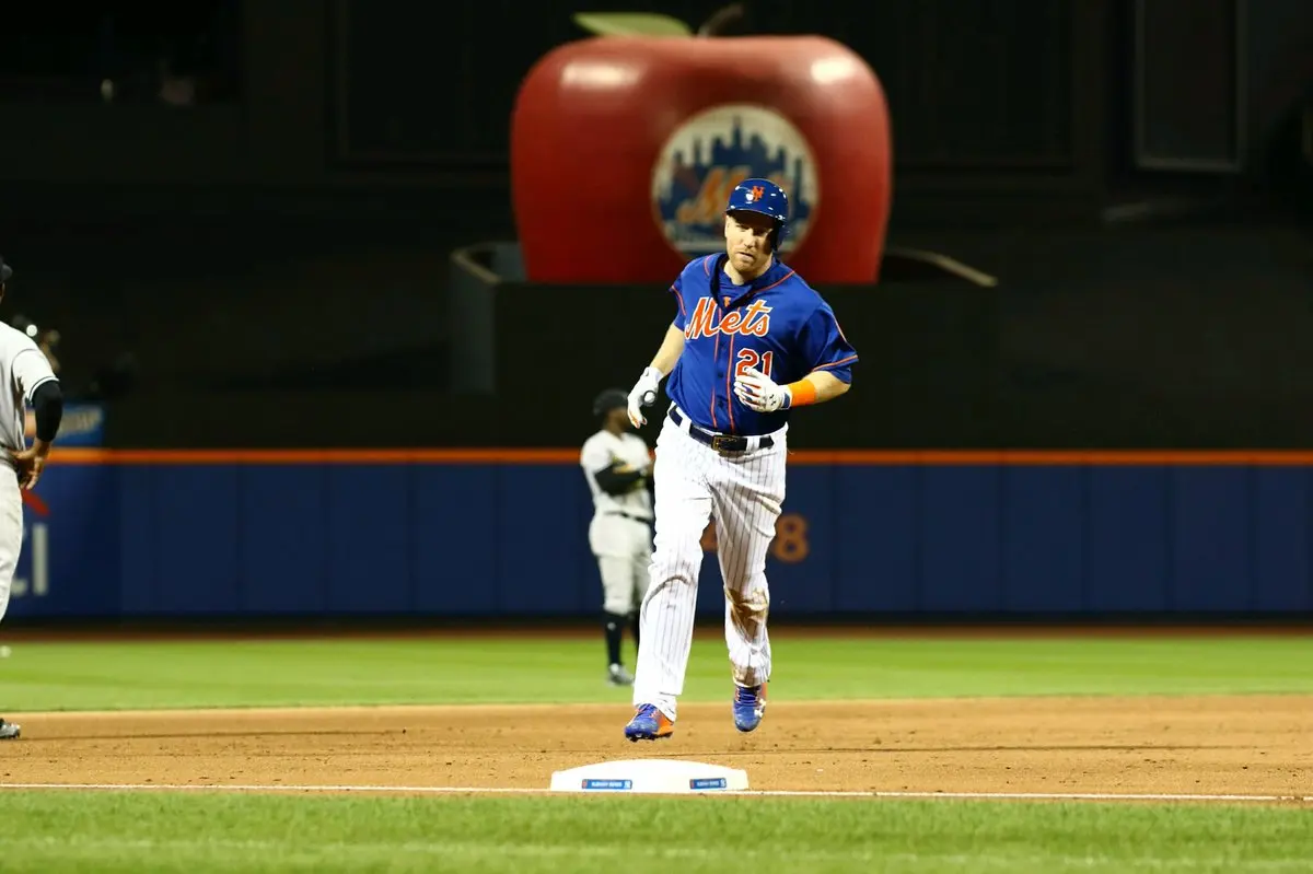 Contra ex-equipe, Todd Frazier decide e Mets vencem Yankees