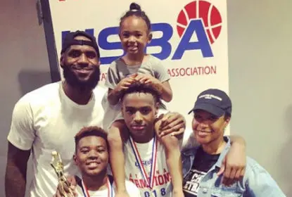 LeBron James confessa que ‘adoraria’ jogar ao lado de seu filho na NBA - The Playoffs