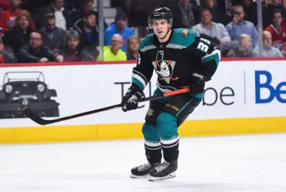 Ducks renovam contrato de Jakob Silfverberg - The Playoffs