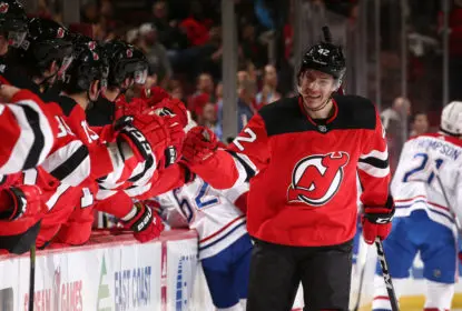 Devils vencem e complicam Canadiens na briga por playoffs - The Playoffs