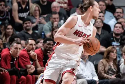 Kelly Olynyk exerce player option com o Miami Heat - The Playoffs