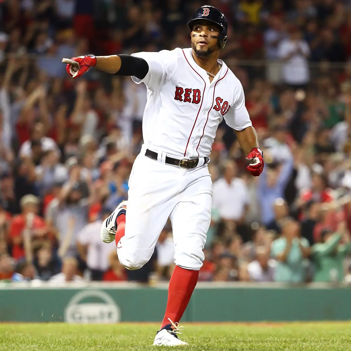 Xander Bogaerts assina extensão contratual com Boston Red Sox