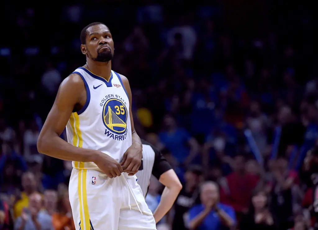 LOS ANGELES, CALIFORNIA - APRIL 26: Kevin Durant #35 of the Golden State Warriors reacts as he leaves the game late in the fourth quarter in a 129-110 win over the LA Clippers during Game Six of Round One of the 2019 NBA Playoffs at Staples Center on April 26, 2019 in Los Angeles, California.