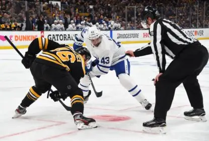 Toronto Maple Leafs goleia Boston Bruins e abre vantagem em série - The Playoffs