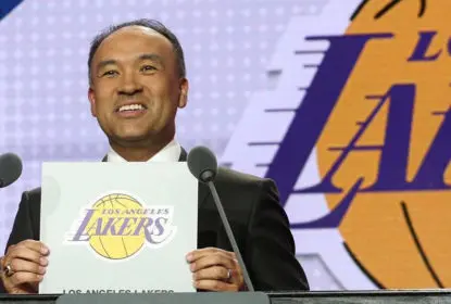 GM dos Lakers está aberto a receber propostas por escolha 4 do Draft - The Playoffs