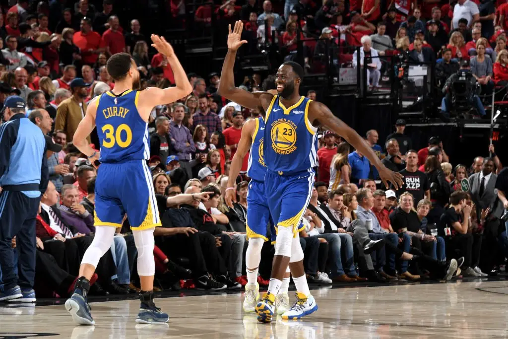 Warriors ‘varrem’ os Blazers e são campeões da Conferência Oeste da NBA