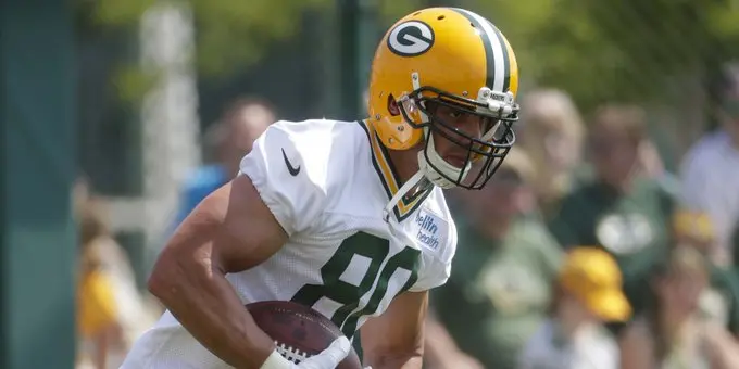 Jimmy Graham durante training camp do Green Bay Packers