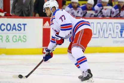 Tony DeAngelo assina por uma temporada com o New York Rangers - The Playoffs