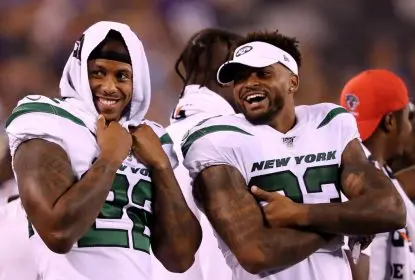 EAST RUTHERFORD, NEW JERSEY - AUGUST 08: Trumaine Johnson #22 and teammate Jamal Adams #33 of the New York Jets share a laugh during a preseason game against the New York Giants at MetLife Stadium on August 08, 2019 in East Rutherford, New Jersey