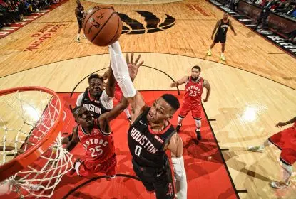 Westbrook anota triplo-duplo, Harden é eficiente e Rockets vencem Raptors - The Playoffs