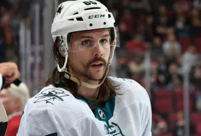 Erik Karlsson, dos Sharks, será reavaliado após cirurgia apenas em março - The Playoffs