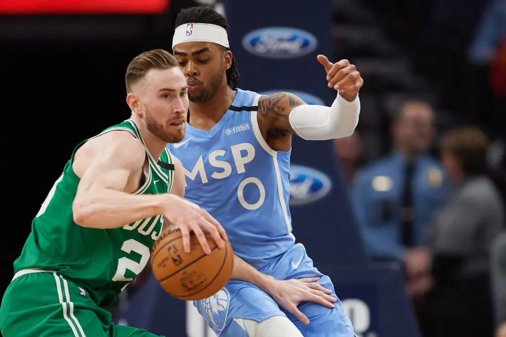 MINNEAPOLIS, MINNESOTA - FEBRUARY 21: D'Angelo Russell #0 of the Minnesota Timberwolves defends against Gordon Hayward #20 of the Boston Celtics during the game at Target Center on February 21, 2020 in Minneapolis, Minnesota