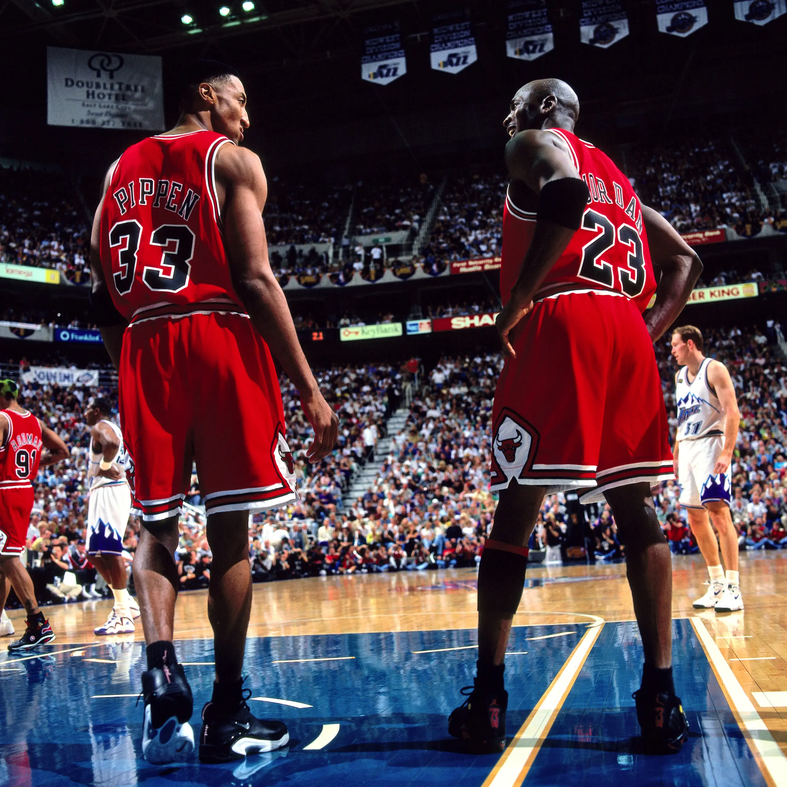 Série que mostra Michael Jordan em busca do sexto anel tem estreia antecipada