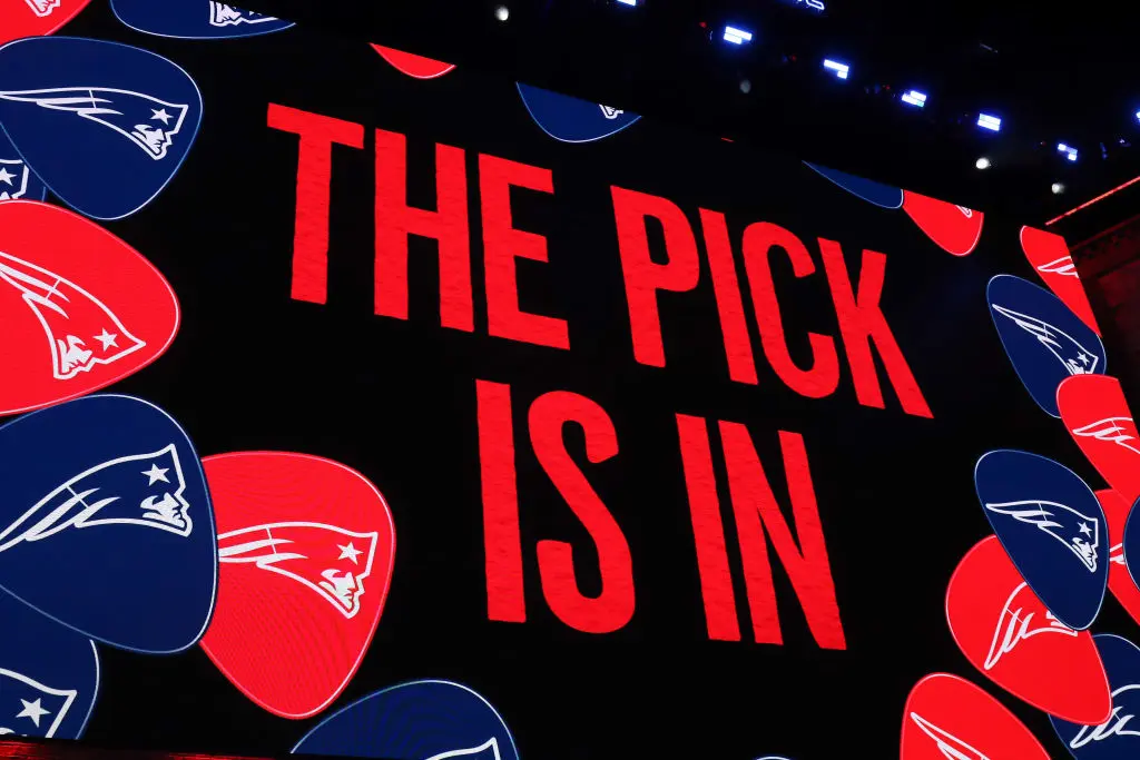 NASHVILLE, TN - APRIL 25: The New England Patriots turn in the final pick of the first round of the 2019 NFL Draft on April 25, 2019, at the Draft Main Stage on Lower Broadway in downtown Nashville, TN