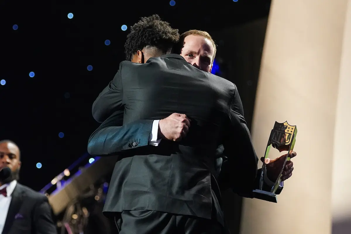 Drew Brees e Michael Thomas do New Orleans Saints durante o NFL Honors 2019
