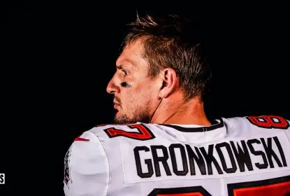 “Eu estou aqui para bloquear”, diz Gronkowski sobre começo discreto de temporada - The Playoffs