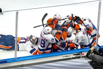 Com gol de Eberle, Islanders vencem Lightning em duas prorrogações - The Playoffs