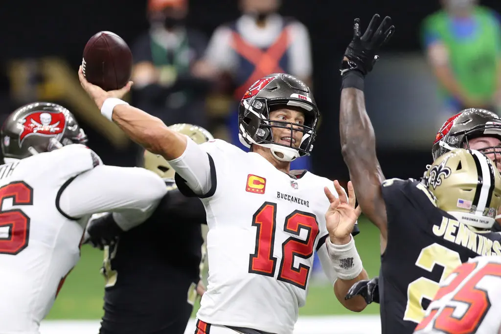 NEW ORLEANS, LOUISIANA - SEPTEMBER 13: Tom Brady #12 of the Tampa Bay Buccaneers throws against the New Orleans Saints during the third quarter at the Mercedes-Benz Superdome on September 13, 2020 in New Orleans, Louisiana