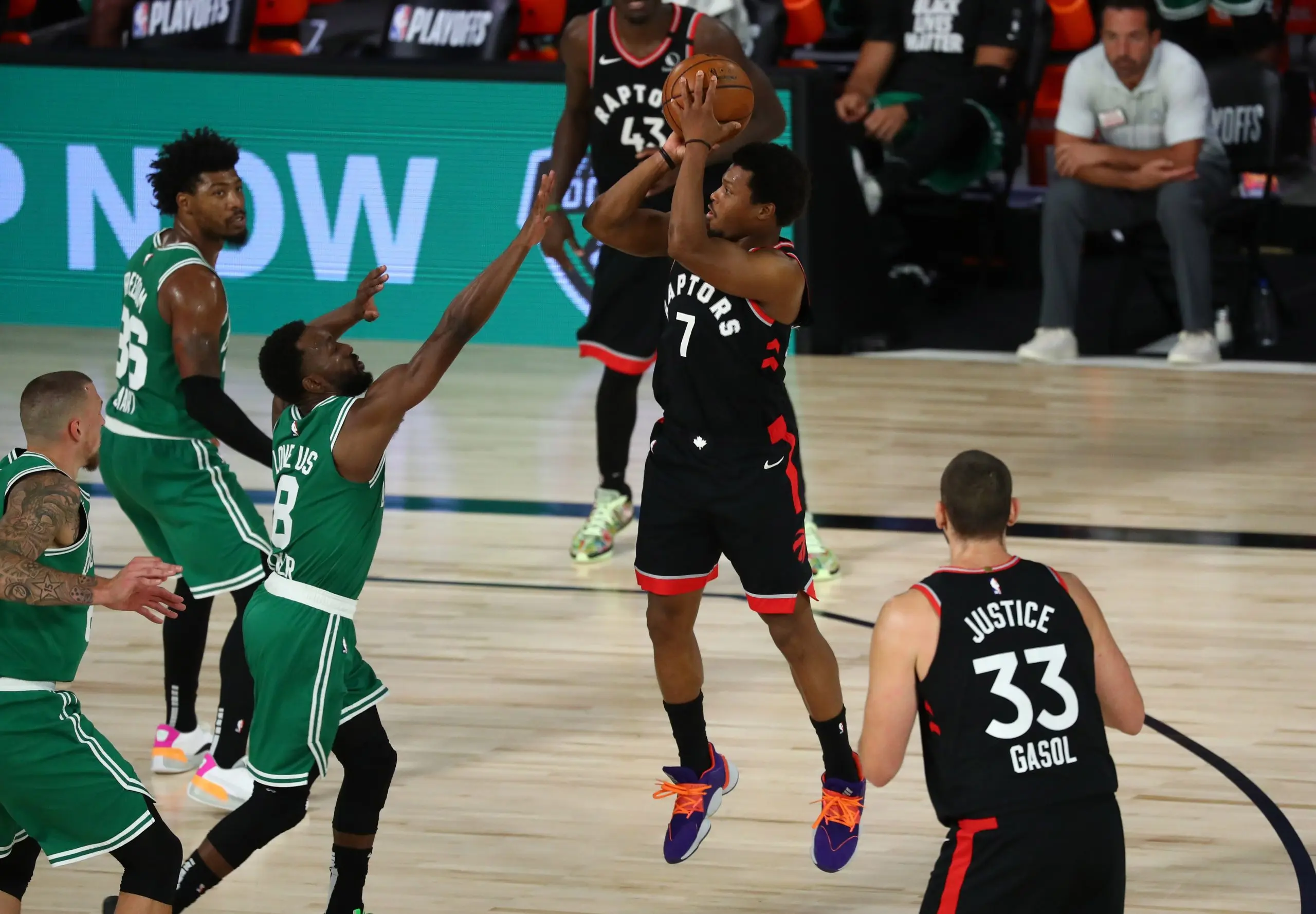 título Em jogo de duas prorrogações, Raptors batem Celtics e forçam jogo 7