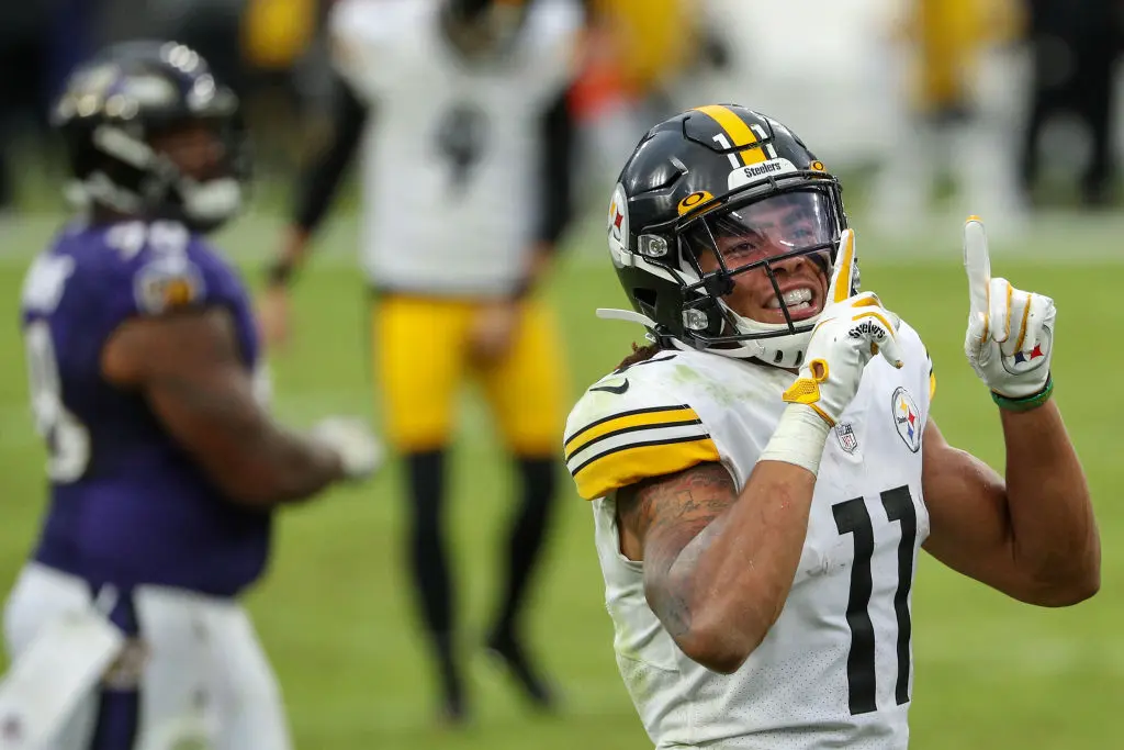 BALTIMORE, MARYLAND - NOVEMBER 01: Wide receiver Chase Claypool #11 of the Pittsburgh Steelers celebrates after catching a fourth quarter touchdown pass against the Baltimore Ravens at M&T Bank Stadium on November 1, 2020 in Baltimore, Maryland