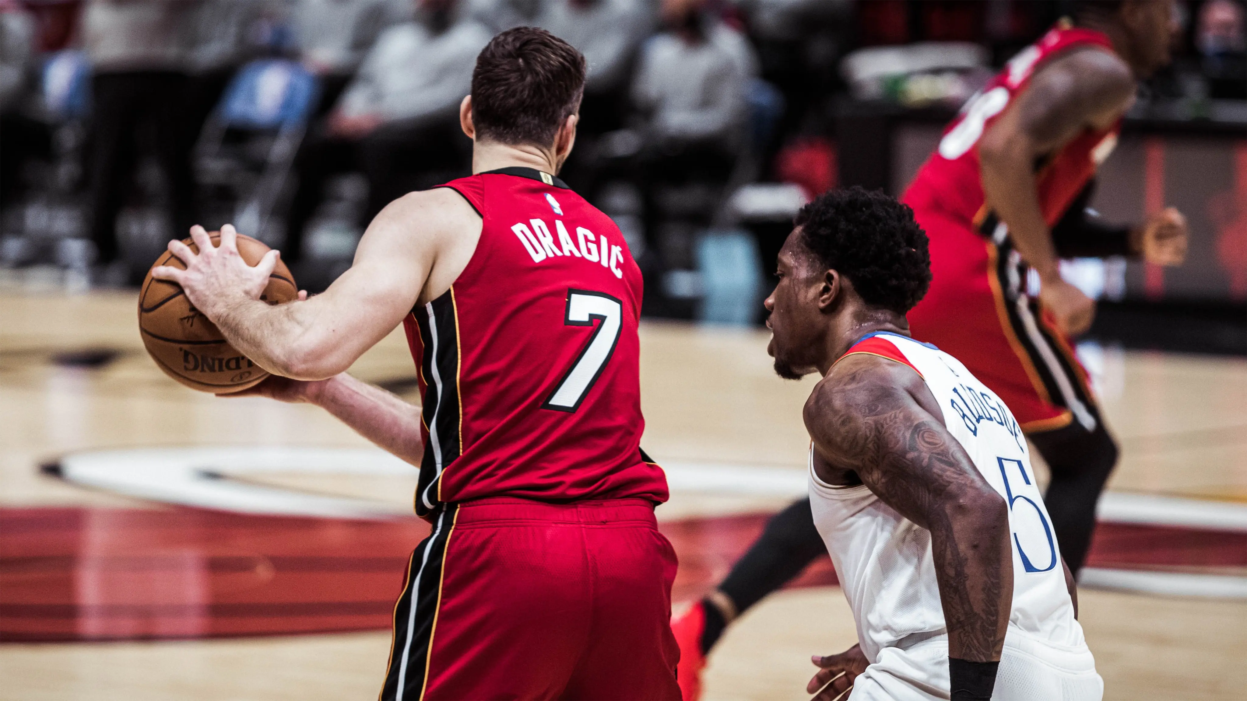 Miami Heat derrota New Orleans Pelicans com bom aproveitamento nos arremessos de três pontos