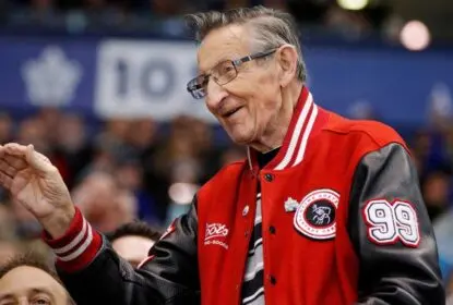 Walter Gretzky, pai de Wayne Gretzky, morre aos 82 anos - The Playoffs