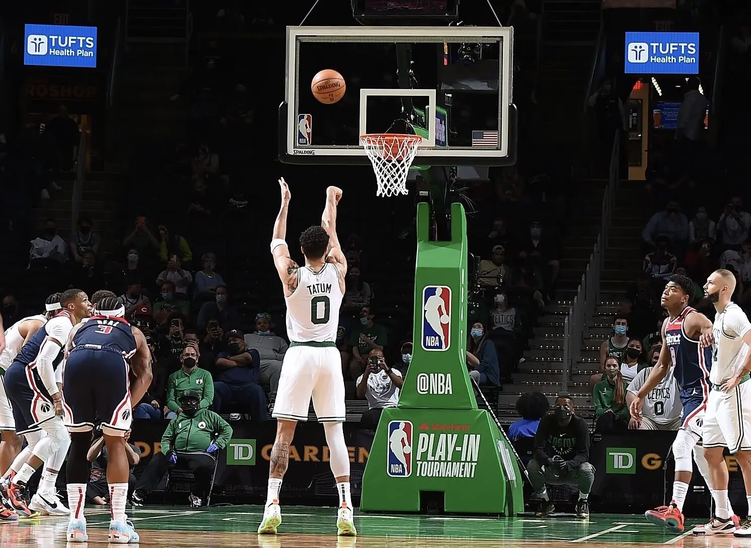 Tatum marca 50 pontos, Celtics vencem Wizards pelo play-in e estão nos playoffs