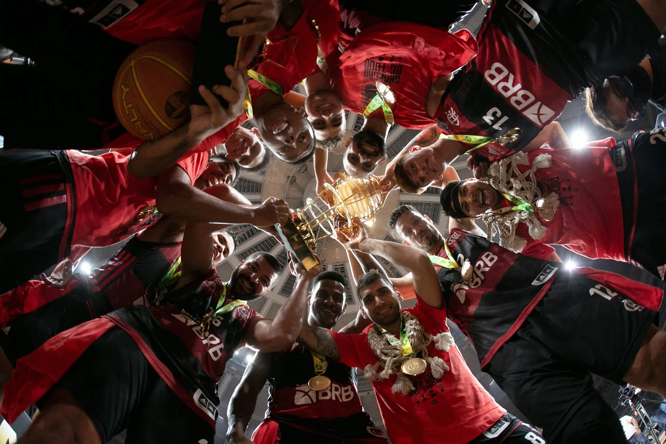 NBB: Flamengo vence São Paulo no primeiro jogo da final
