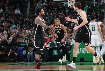 Kevin Garnett critica Kyrie Irving após armador pisotear logo dos Celtics - The Playoffs