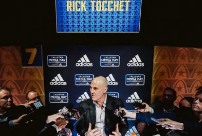 Rick Tocchet está entre os favoritos para comandar o Seattle Kraken - The Playoffs