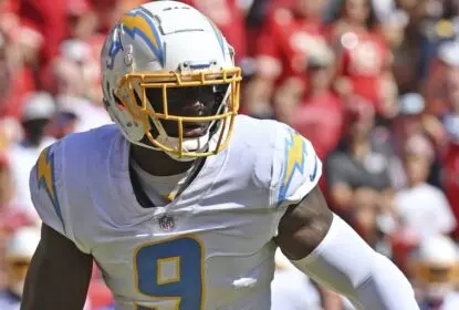 Chargers colocam Kenneth Murray na lista de lesionados - The Playoffs
