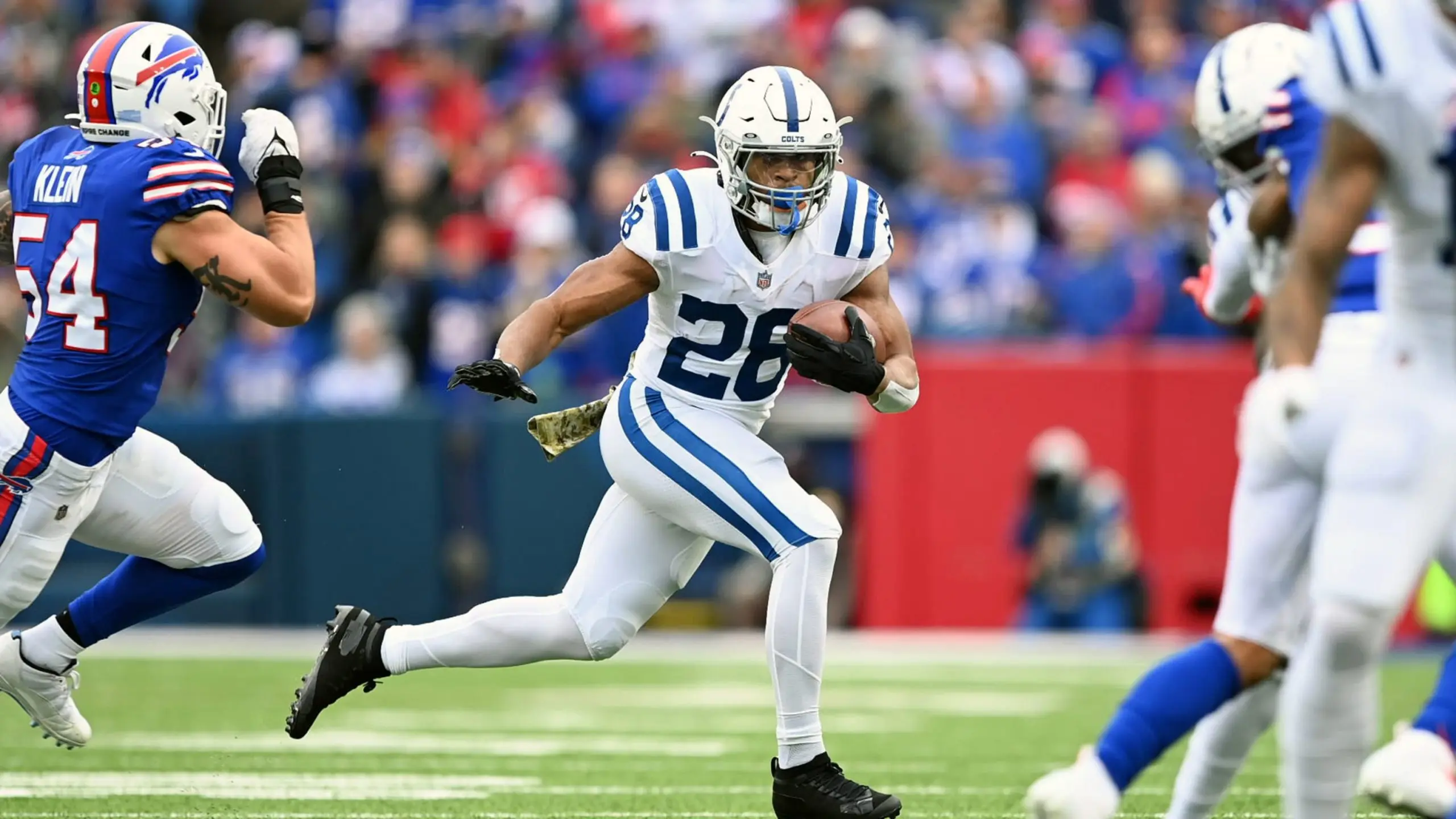 Jonathan Taylor running back -Indianapolis Colts Buffalo Bills NFL 2021 semana 11