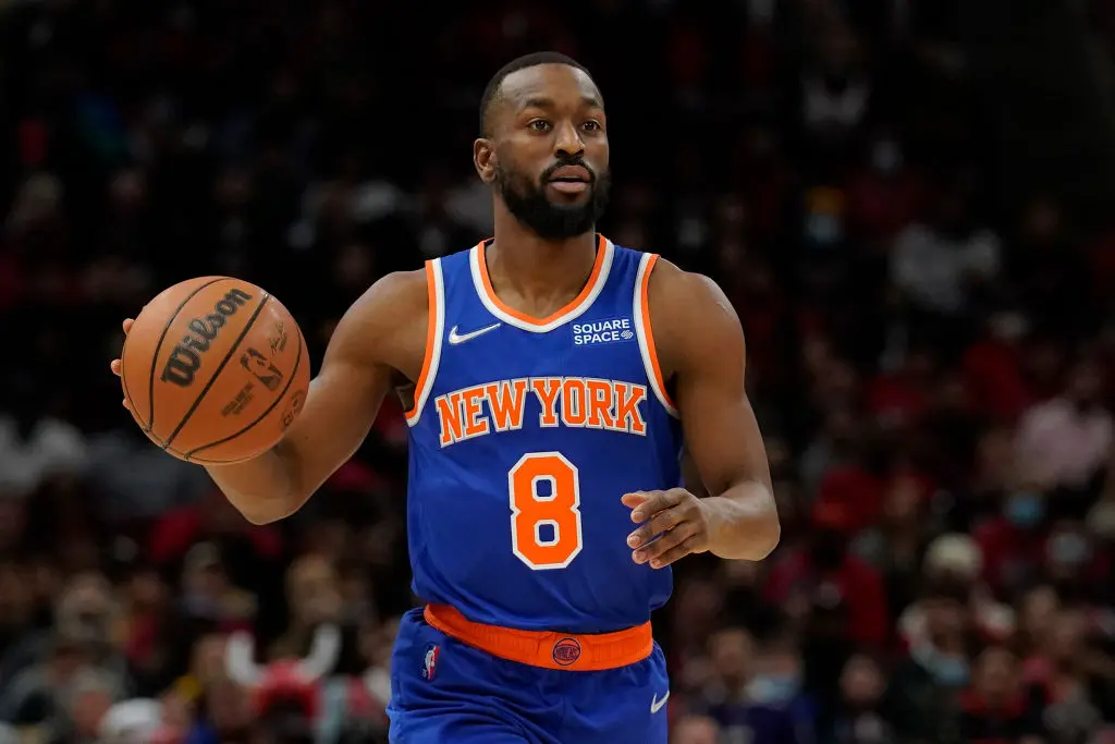CHICAGO, ILLINOIS - NOVEMBER 21: Kemba Walker #8 of the New York Knicks dribbles the ball against the Chicago Bulls in the first half at United Center on November 21, 2021 in Chicago, Illinois.