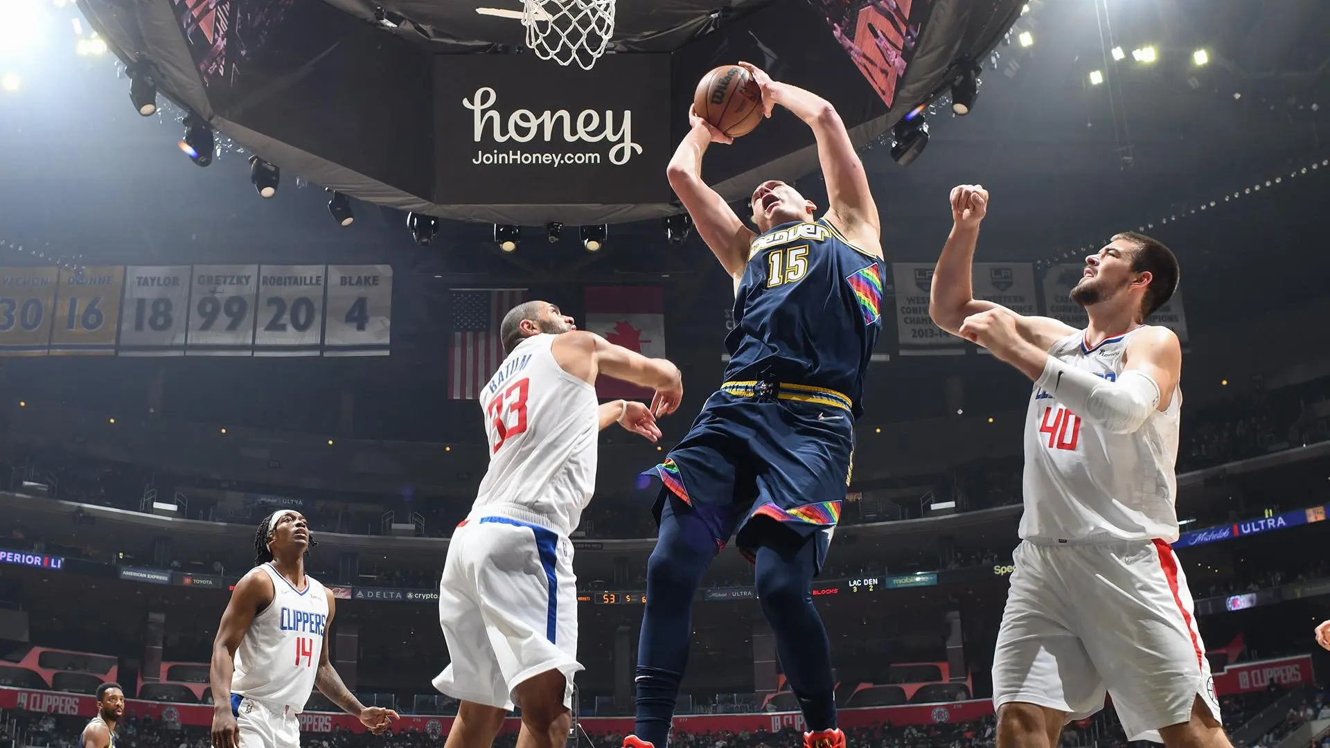 Denver Nuggets conta com grande atuação de Nikola Jokic e derrota Los Angeles Clippers