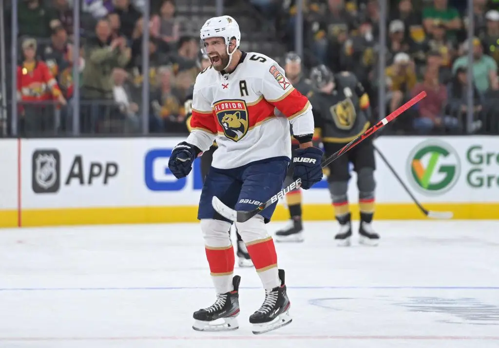 LAS VEGAS, NEVADA - MARCH 17: The Florida Panthers celebrate after a goal by Carter Verhaeghe #23 during the third period against the Vegas Golden Knights at T-Mobile Arena on March 17, 2022 in Las Vegas, Nevada.