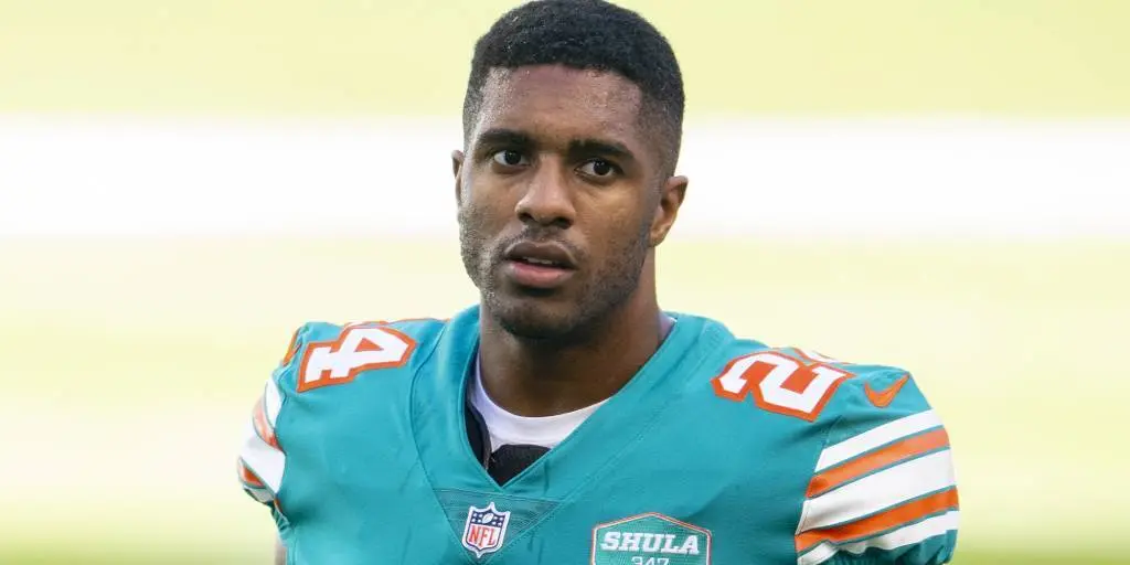 Byron Jones cornerback Miami Dolphins