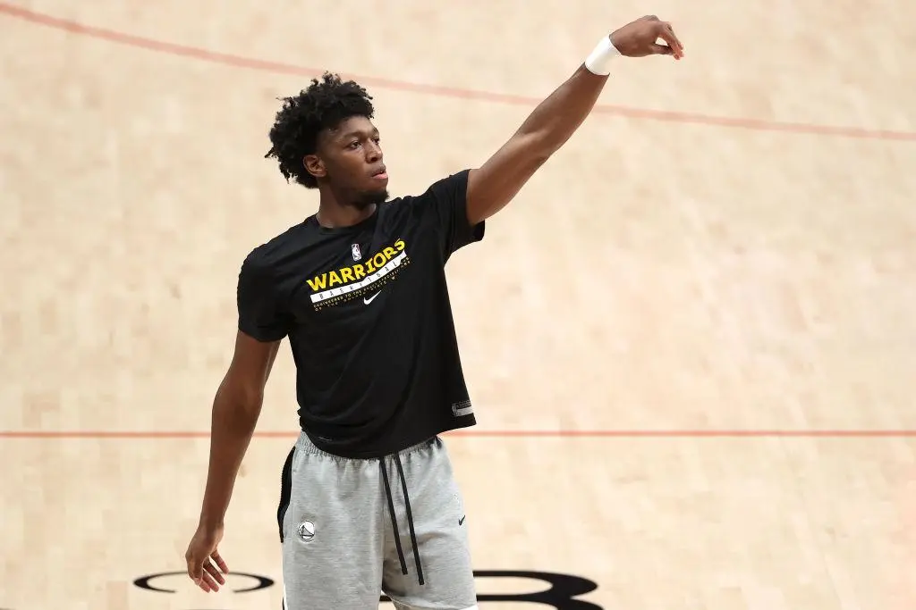 PORTLAND, OREGON - MARCH 03: James Wiseman #33 of the Golden State Warriors warms up before the game against the Portland Trail Blazers at Moda Center on March 03, 2021 in Portland, Oregon