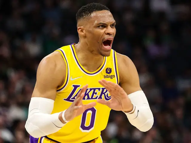 Equipes pedem aos Lakers uma escolha de primeira rodada por Westbrook