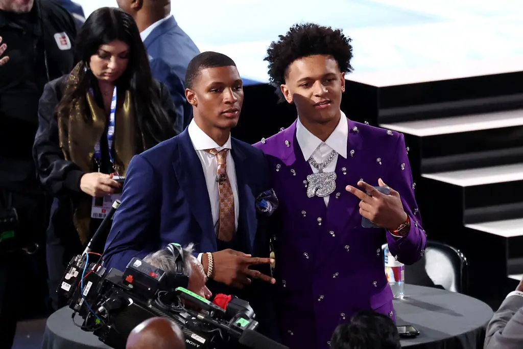 NEW YORK, NEW YORK - JUNE 23: Jabari Smith Jr. and Paolo Banchero pose for photos during the 2022 NBA Draft at Barclays Center on June 23, 2022 in New York City