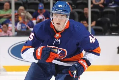 Noah Dobson renova contrato com o New York Islanders - The Playoffs