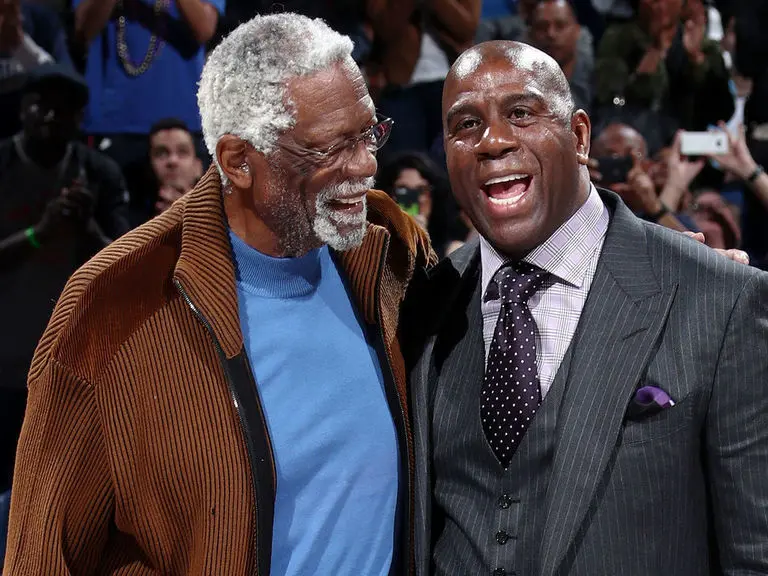 Magic Johnson pede para NBA aposentar número 6 de Bill Russell