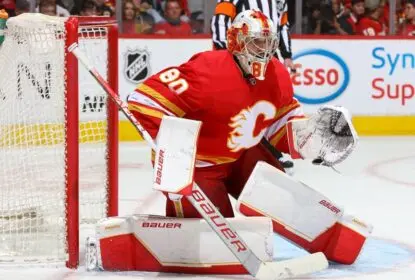 Flames renovam com goleiro Dan Vladar por dois anos - The Playoffs