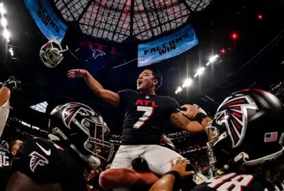 Atlanta Falcons vence Carolina Panthers na prorrogação e lidera divisão - The Playoffs