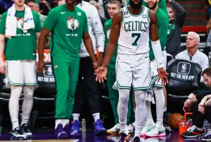 Celtics dominam desde o ínicio e vencem Suns com tranquilidade - The Playoffs