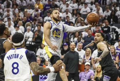 Curry brilha, Warriors vencem Kings e avançam nos playoffs - The Playoffs