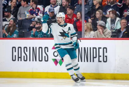 Erik Karlsson se torna o sexto defensor da NHL a atingir 100 pontos em uma temporada - The Playoffs