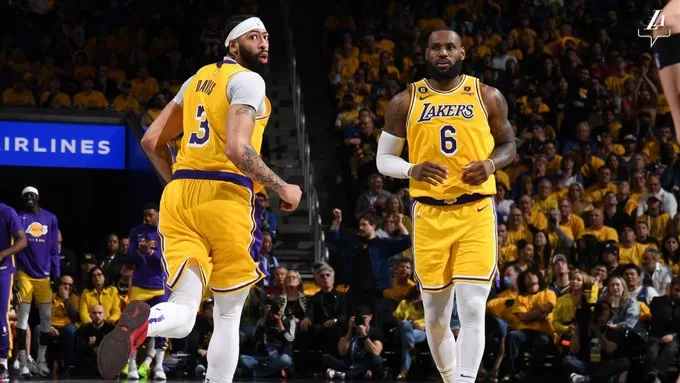 The Playoffs » Davis domina e Lakers superam Warriors no primeiro