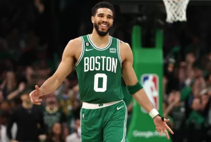 Tatum dá show, Celtics fazem 3º quarto alucinante, batem 76ers e avançam para finais do leste - The Playoffs