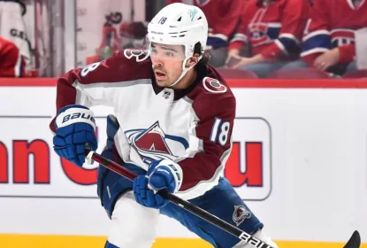 Alex Newhook assina contrato de quatro anos com o Montreal Canadiens - The Playoffs