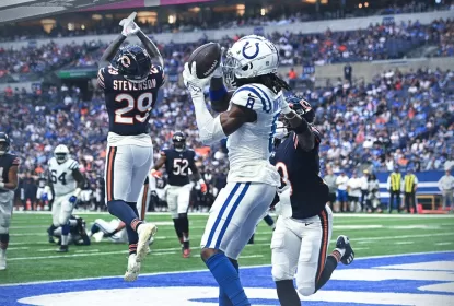 Com protagonismo defensivo, Colts vencem Bears em Indianapolis - The Playoffs